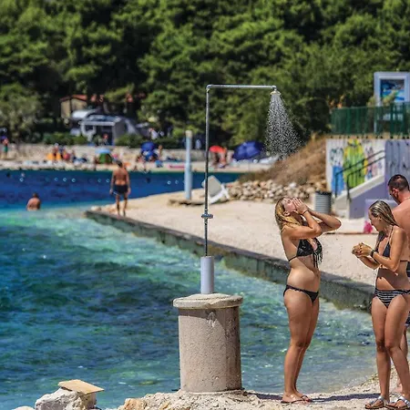 Apartman Beautiful In Okrug Gornji *